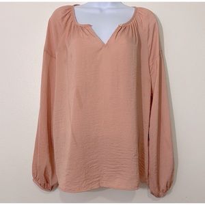 Vince Camuto Ladies Size Medium NWT Long Sleeve Top